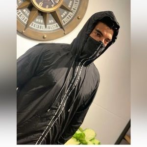 Protective Isolation Men's Jackets Hooded coverall work coat imbedded face mask.